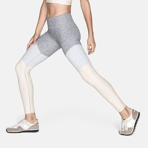 NWOT Outdoor Voices 7/8 Springs Leggings, Ash Dove